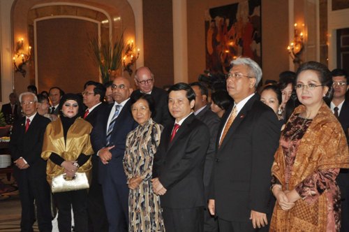 ສະເຫຼີມສະຫຼອງ 69 ປີ ແຫ່ງວັນຊາດຫວຽດນາມ 2/9 ຢູ່ຕ່າງປະເທດ